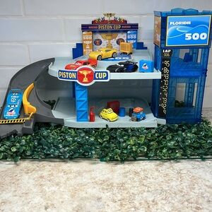 Disney Pixar Cars Florida 500 piston cup
